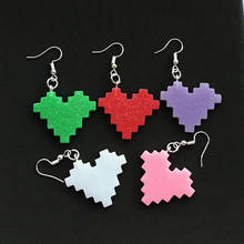 Pendientes con forma de corazón y cuadrícula de píxeles para mujer, aretes colgantes de resina con purpurina, Multicolor, regalo, joyería, 1 par 2024 - compra barato