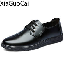 Nova Moda dos homens de Couro Sapatos Casuais Na Primavera e no Outono Mens Condução Sapatos Lace Up Respirável sapatos Masculinos Tênis Planas 2024 - compre barato