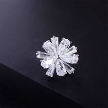 New Mini Cubic Zirconia Crystal Snowflake Brooches For Women Lapel Pin Bags Bijoux Accessories Luxury Xmas Jewelry Mujer broche 2024 - buy cheap
