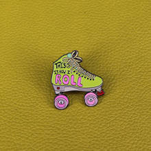 Insignia de patín de ruedas de estilo Retro, un pin de solapa juguetón para cualquier amante del patinaje de nuestro próximo viaje A la discoteca de ruedas. 2024 - compra barato
