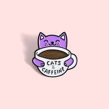 Broche de Metal esmaltado con forma de gato púrpura, broche de dibujos animados con forma de taza de café, insignia de diseño, Pin de Animal, solapa de moda, mochila, accesorios de joyería 2024 - compra barato