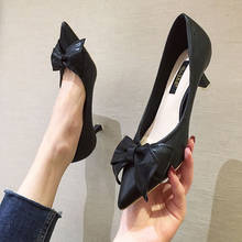 Sapato feminino com laço borboleta, couro sintético macio, ponta fina, 2020 2024 - compre barato