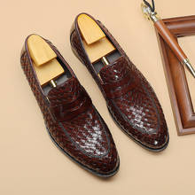 Fenkang sapato masculino de couro legítimo, sapato formal oxford italiano para homens tamanho 2020, slip on 2024 - compre barato