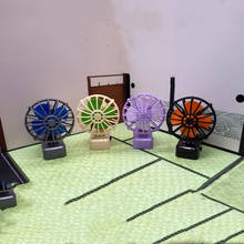 Accesorios de casa de muñecas en miniatura, Mini ventilador eléctrico de plástico, modelo de simulación, juguetes para Decoración de casa de muñecas, 1/12 2024 - compra barato
