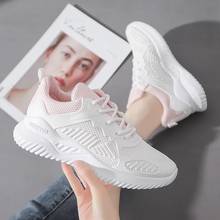2021 novos sapatos esportivos femininos de malha plana coco tênis corrida selvagem branco respirável único net sapatos femininos tendência da moda 2024 - compre barato