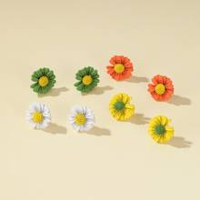 2020 New Fashion Flower Stud Daisy Earrings for Women Jewelry Sweet Candy Jewelry Women Accessories Girls Gifts 2024 - buy cheap