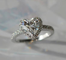 Genuine Pure White Gold 18K Jewelry 2CT Heart Shape Lovely Diamond Moissanite  Wedding Ring For Fiancee D Color VVS1 2024 - buy cheap