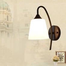 Декоративный светодиодный настенный светильник, железный ночник для чтения рядом с лампой, домашняя лестница, винтажный Лофт бра, настенные светильники, стеклянный шар, золотой, черный, E27 2024 - купить недорого