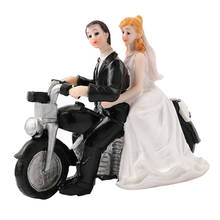 Romantic Bride and Groom Motorbike Wedding Cake Topper Funny Resin Couple for Bridal Shower, Wedding Party Decor 2024 - buy cheap