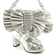 Conjunto de zapatos y bolsos africanos para mujer, bolso italiano de diseño italiano, a la moda, para combinar con boda, superventas 2024 - compra barato