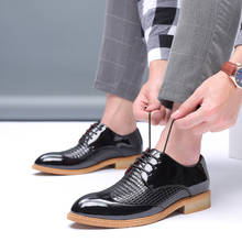 Мужские туфли ручной работы, мягкая кожа, низкие, на шнуровке, Повседневная Уличная обувь в британском стиле, на шнуровке, большие размеры 48 2024 - купить недорого