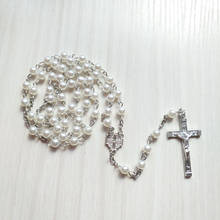 QIGO белый акриловый жемчуг четки ожерелье католические молитвы крест ювелирные изделия 2024 - купить недорого