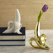Escandinavo criativo casa cerâmica fosco branco ouro banana pingente vaso de mesa pequena boca vaso de flores jar sentado modelo banana 2024 - compre barato
