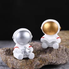 Resin Astronaut Small Ornament Space Astronaut Model Ornaments Stand Small Silver Room Decor Home Decoration Gifts for Boy Kids 2024 - buy cheap