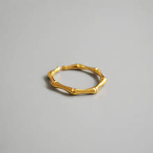 Anéis minimalistas de bambu para mulheres e meninas, anéis finos de cobre geométricos e dourados, ajustáveis 2024 - compre barato