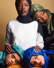 Novo cachecol de cetim liso brilhante, chales solidianos longos grossos tamanhos bis hijab muçulmano/cachecol preço de atacado 2024 - compre barato