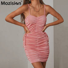 Mozision Спагетти ремень выдалбливают Мини платье с рюшами женские розовые летним рисунком на английском языке, сексуальным вырезом на спине платья женские вечерние платья 2024 - купить недорого