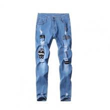 Pantalones vaqueros elásticos con bolsillos rasgados y agujeros para hombre, Jeans elásticos con estilo, con insignia 2024 - compra barato