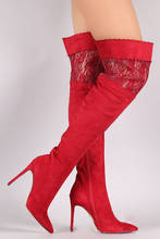Bota feminina de camurça, bota da moda com retalhos em renda vermelha, na altura da coxa, com salto stiletto, bico ponteagudo e zíper, para primavera 2024 - compre barato