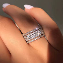 Изысканный женский геометрический Стразы с украшением в виде кристаллов кольцо Элегантные Свадебные обручальные кольца серебряное Цвет кольцо Модные женские вечерние, ювелирное изделие, подарок 2024 - купить недорого