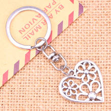 New Fashion Keychain 29*29 mm heart flower Pendants DIY Men Jewelry Car Key Chain Ring Holder Souvenir For Gift 2024 - buy cheap