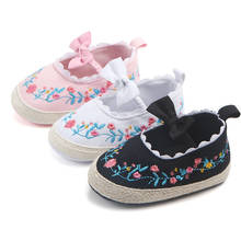 Zapatos para bebé bordados con flores, suela suave para primeros pasos, a la moda, informales, para primavera y otoño 2024 - compra barato