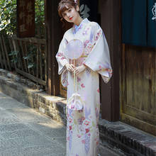 Vestido japonês kimono bege feminino, roupão estampado com estampas florais 2024 - compre barato