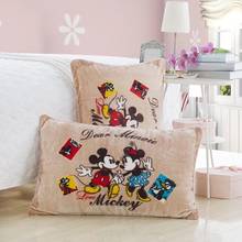 Disney-funda de almohada de Mickey y Minnie Mouse para decoración de dormitorio de niños, 1 unidad, envío gratis, textil de dibujos animados para el hogar, regalos de cumpleaños 2024 - compra barato