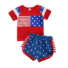 Костюм для мальчиков и девочек 0-24 месяцев, топ с коротким рукавом и шорты с принтом в виде американского флага, одежда на День Независимости, 4 июля 2024 - купить недорого