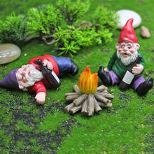 Mini anão gnome estátua jardim pátio ornamentos resina de fadas micro paisagem ao ar livre estatuetas elf miniatura artesanato 2024 - compre barato