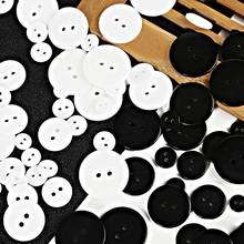 9-25 мм белый черный смола швейная одежда Пуговицы пластиковые Скрапбукинг круглые два отверстия кнопки для пальто сапоги Швейные аксессуары 2024 - купить недорого