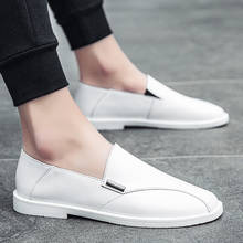 Men British Formal Dress Shoes for Man Loafers Slip on Formal Flats Classic Wedding Party White Footwear Leather Casual Shoes 2024 - купить недорого