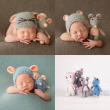 Fotografia recém-nascido acessórios prop bonito mouse boneca + chapéu do bebê conjunto foto prop crochê infantil tiro roupas estúdio fotografia 2024 - compre barato