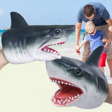 ¡Oferta! Marioneta de mano de tiburón realista para niños, guantes suaves de PVC, cabeza de delfín, modelo de dedo de acción, juguete, regalo divertido de Halloween 2024 - compra barato