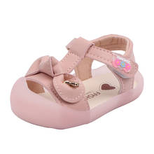 Sandálias de verão do bebê do sexo feminino sapatos de princesa das crianças criança único sapatos meninas macio-sola antiderrapante sapatos de caminhada quente 2024 - compre barato
