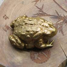 Brass Golden Toad Lucky Tea Pet Vintage Simulation animal Figurines Miniatures Home Office Desk Ornament Car Decoration Crafts 2024 - buy cheap