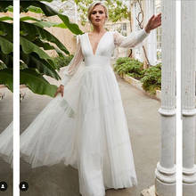 Платье Свадебное ТРАПЕЦИЕВИДНОЕ с длинным рукавом, открытой спиной и глубоким V-образным вырезом, белое Тюлевое платье в пол, винтажный элегантный простой наряд принцессы, 2021 2024 - купить недорого