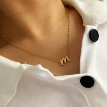 Простое Ожерелье с буквами a-z и подвеской из нержавеющей стали для женщин и мужчин, модное минималистичное Очаровательное украшение с буквами алфавита 2024 - купить недорого