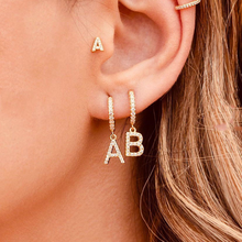 Pendientes de aro con letras de A-Z inicial para mujer, aretes pequeños de cristal dorado Mirco, joyería de moda con alfabeto para boda, 2020 2024 - compra barato