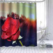 Цветочная красная роза занавеска для душа 3D Водонепроницаемая полиэфирная ткань для ванной занавеска с высоким разрешением 12 крючков для ванной комнаты 2024 - купить недорого