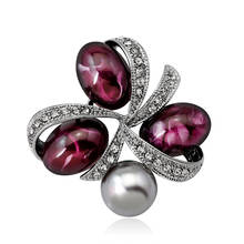 New Simple High Quality Imitation Pearl Rhinestone Stone Clover Brooches Pins for Women Fashion Corsage Jewelry Accessories 2024 - buy cheap