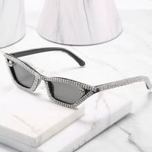 Модные Винтажные Солнцезащитные очки с бриллиантами кошачий глаз в стиле стимпанк женские маленькие очки в оправе роскошные солнцезащитные очки с кристаллами цветные стразы оттенки 2024 - купить недорого