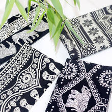 Tela de algodón de alta calidad para pijamas, tela de rayón con estampado étnico de elefante, color blanco o negro 2024 - compra barato