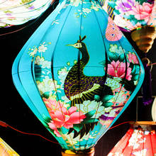 Linterna colgante de Año Nuevo, decoración creativa de estilo chino para exteriores, estilo antiguo, balcón japonés, linterna de pavo real 2024 - compra barato