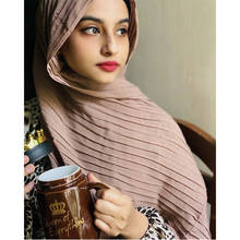 Новинка 2021, плиссированный шифоновый хиджаб, мусульманский женский шарф, головной платок, летний модный хиджаб, головной платок, шаль, Исламская вуаль 2024 - купить недорого