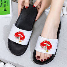 Pantufas femininas antiderrapantes com lábios coloridos, chinelos de dedo aberto para interior, verão 2021 2024 - compre barato