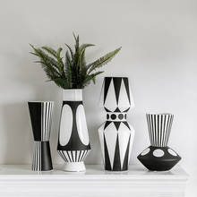 Jarrón de cerámica de estilo abstracto para el hogar, florero de estilo nórdico, creativo, blanco y negro, artesanías para decoración del hogar 2024 - compra barato