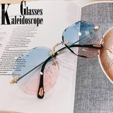 Модные градиентные солнцезащитные очки для женщин, роскошный фирменный дизайн, солнцезащитные очки без оправы, обрезные синие розовые очки, Оттенки для женщин, UV400 2024 - купить недорого