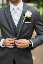 ANNIEBRITNEY-traje de boda para hombre, esmoquin ajustado personalizado, traje Formal de fiesta de noche, Blazer, pantalones, chaleco, color gris, 3 uds. 2024 - compra barato