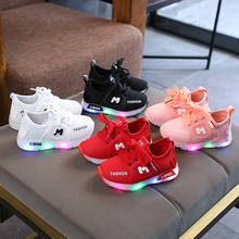 Zapatillas de deporte Led para niños y niñas, zapatos luminosos con letras, con suela retroiluminada, talla 21-30 2024 - compra barato